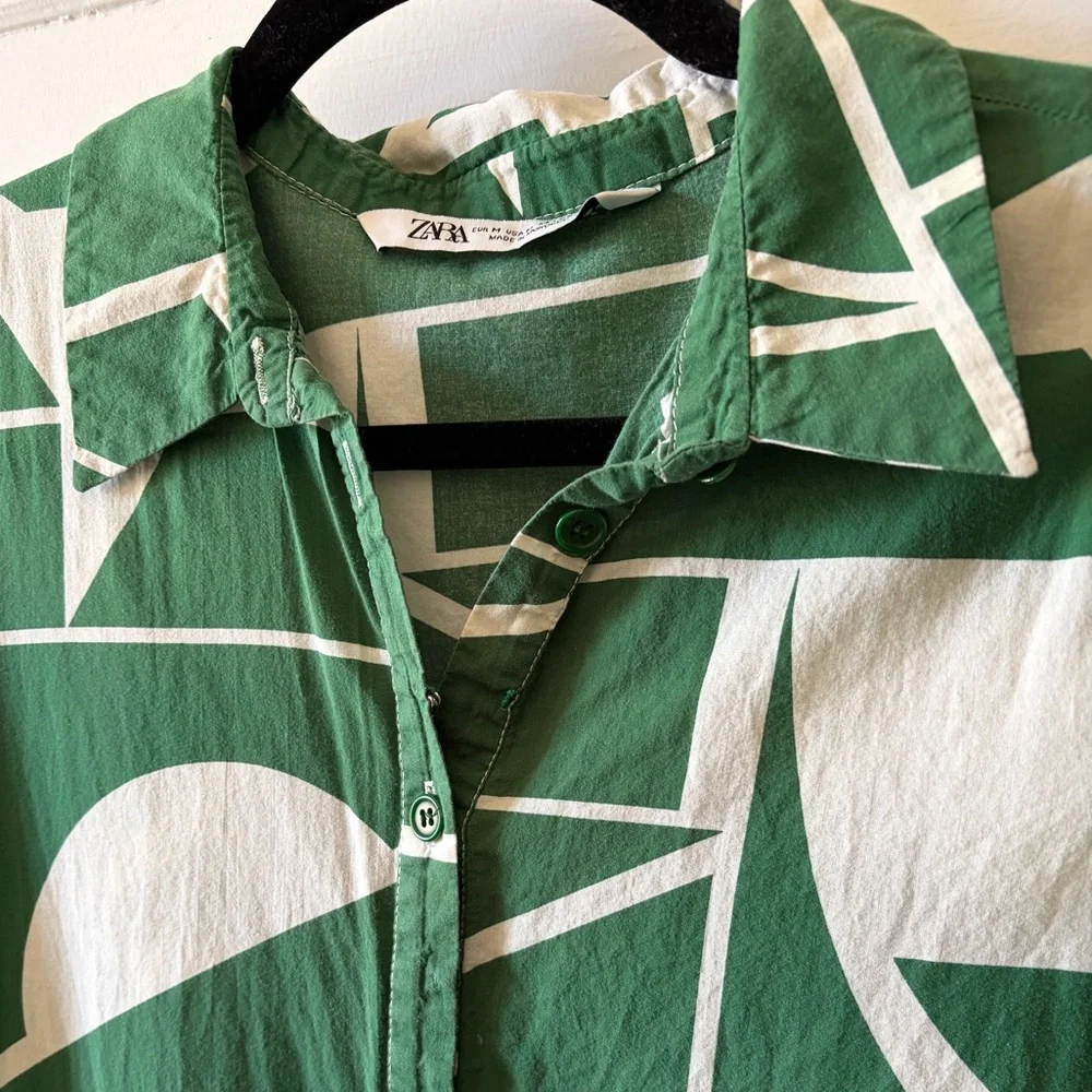 🌻Zara Green and White Geometric Button-Down Maxi Dress - Picture 2 of 7